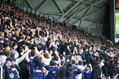 MELBOURNE, AUSTRALIA - 15 Ekim 2022 'de AAMI Park' ta oynanan 2022-2023 Isuze UTE A-League sezonunun ikinci turunda Melbourne Victory 'nin Batı Sydney Wanderers ile oynadığı maçta zafer taraftarları