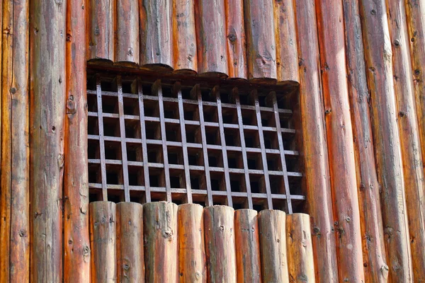 Archaize Holztüren und Fenster — Stockfoto