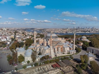Ayasofya, Ayasofya, Ayasofya, Ayasofya 'nın havadan görünüşü, güneşli bir günde geç dönem antik binası.