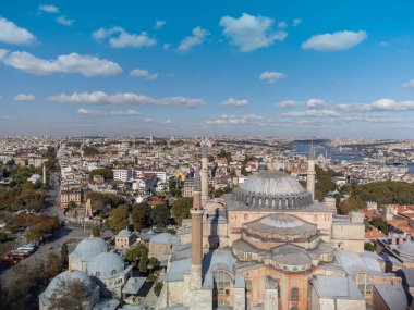 Ayasofya, Ayasofya, Ayasofya, Ayasofya 'nın havadan görünüşü, güneşli bir günde geç dönem antik binası.