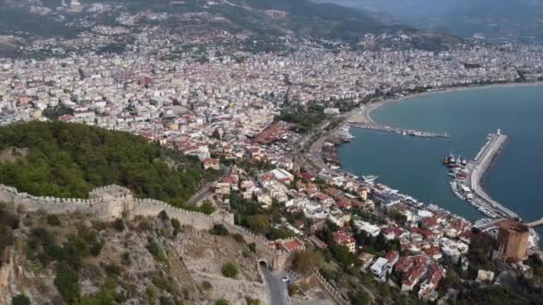 从空中俯瞰Alanya要塞和码头 — 图库视频影像
