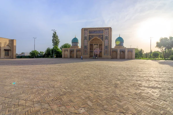 Hazrati Imam complexo antigo em Tashkent, Uzbequistão — Fotografia de Stock