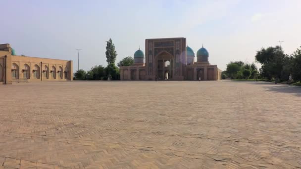 Hazrati Imam antiek complex in Tasjkent, Oezbekistan — Stockvideo