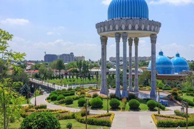 Taşkent 'in merkezinde turistik bir yer, baskı mağdurları parkı