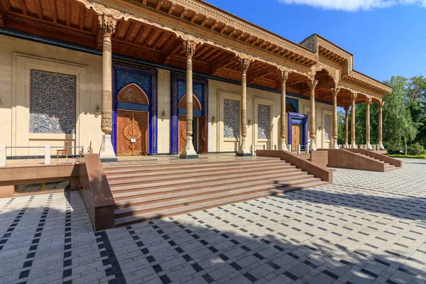 Туристическое Место Центре Ташкента Мемориальный Комплекс Парк Жертв Репрессий Высокое — стоковое фото