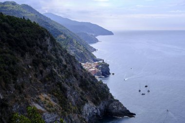 Cinqueterre Ulusal Parkı (Monterrosso al Mare, Vernazza, Corniglia, Manarola, Riomaggiore), Liguria, İtalya, la Spezia