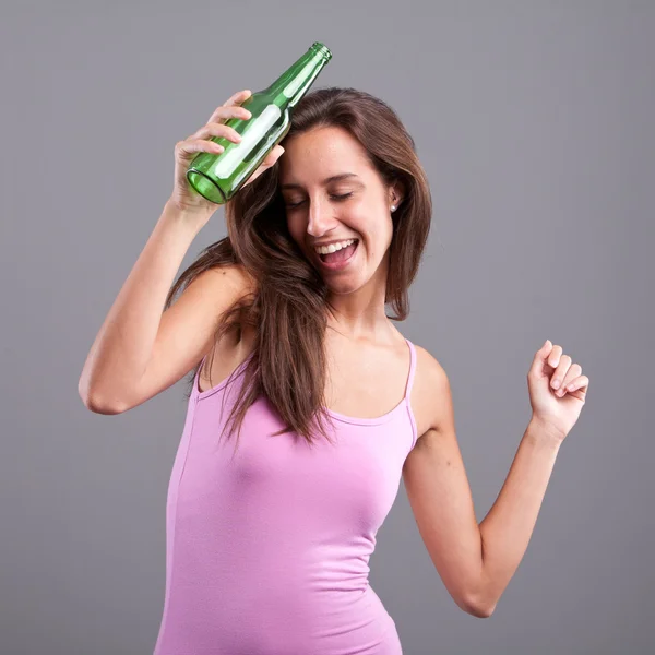 Inebriated by her beer — Stock Photo, Image