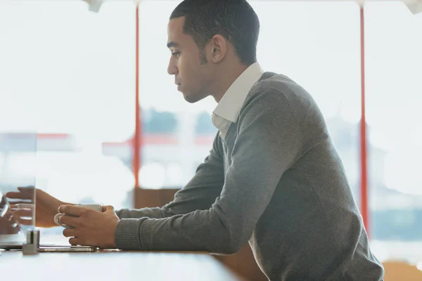 High Key Image Sun Flare Young Black Man Working Laptop — Stock Photo, Image