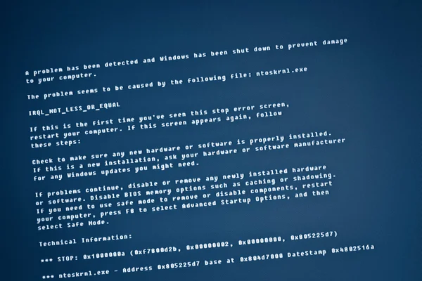 Computer error message.High detailed computer screen photo. — Stock Photo, Image