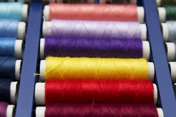 Sewing threads — Stock Photo, Image