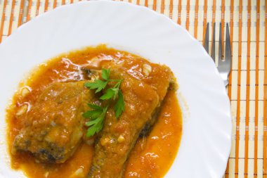 morina domates plaka ile parçaları