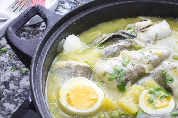 hake yeşil soslu