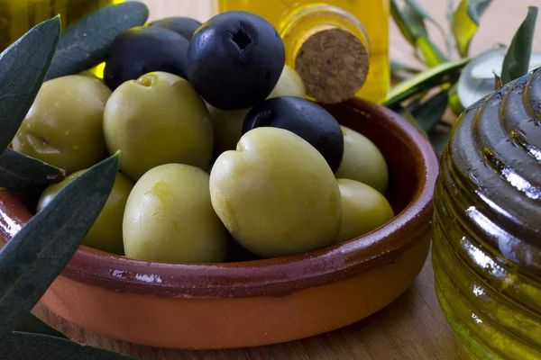 Aceitunas con fondo — Foto de Stock