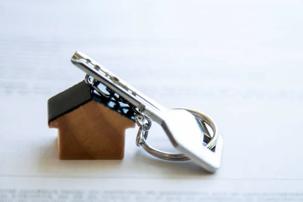 Key House Keychain Coins Top Document — Stock Photo, Image