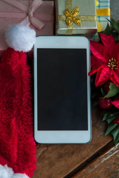Téléphone Portable Sur Bois Avec Décorations Noël — Photo