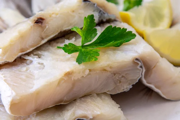 Fresh Cod Parsley Lemon Plate — Stok fotoğraf