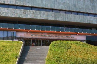 Torino, Piedmont, İtalya - 10-10-2021 Ulusal Otomobil Müzesi (Museo Nazionale dell 'Automobile).