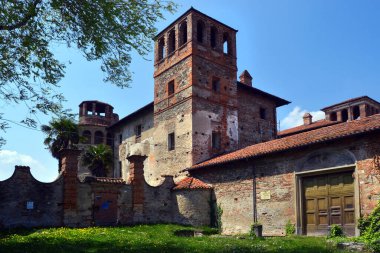 Costigliole Saluzzo, Piedmont, İtalya - Castello Reynaudi adlı antik şato