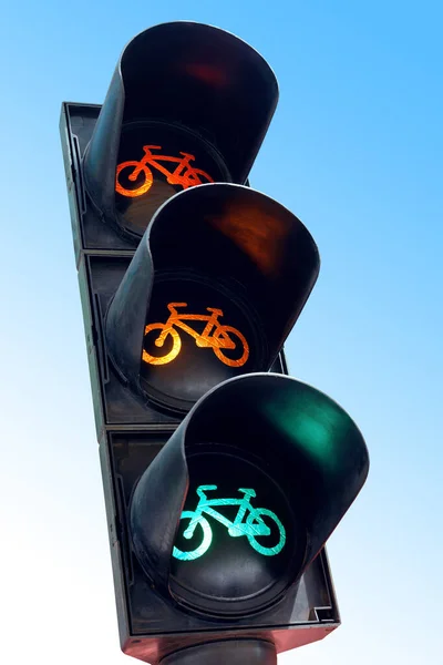 Taffic Light Bicycles Blue Sky Background — стоковое фото
