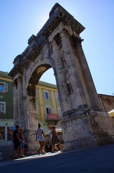 Триумфальная арка в Пуле — стоковое фото