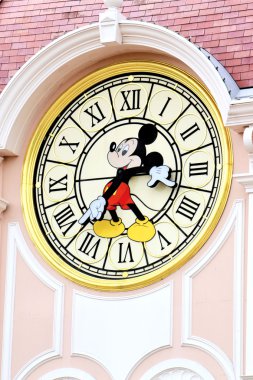 horolage, Miki Fare.