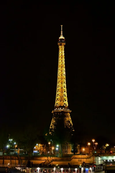 Eiffel tower. — Stock Photo, Image