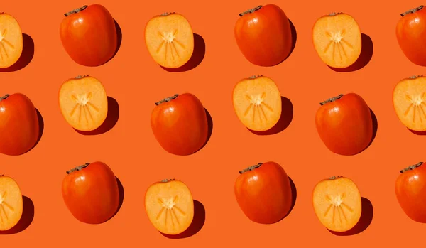 열매가 안절부절 가을의 패턴은 오렌지색 배경에 정도의 경마를 사용하여 만들어 — 스톡 사진