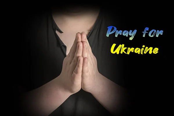Mani Dell Uomo Piegate Nella Preghiera Pregate Ucraina Relazioni Tra — Foto Stock
