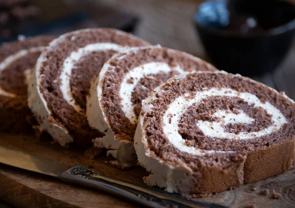 Delicious Chocolate Cake White Cream Homemade Baked Dessert — Stock Photo, Image