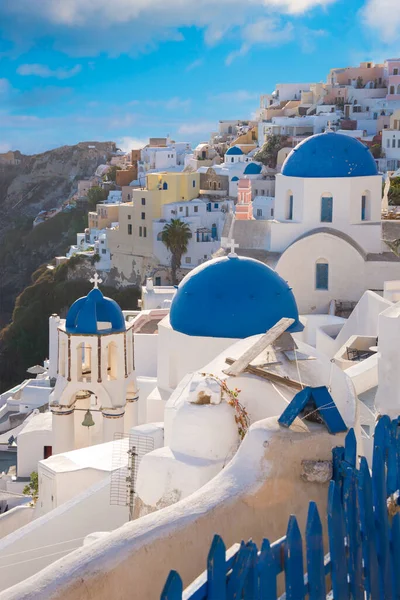 希腊圣托里尼岛美丽的建筑 — 图库照片
