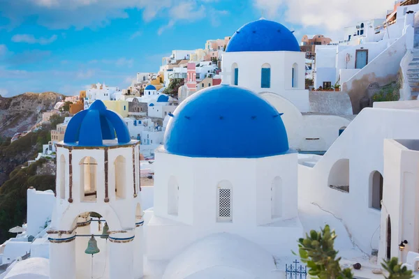 希腊圣托里尼岛美丽的建筑 — 图库照片