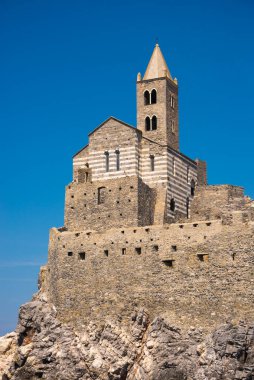 Hırvatların Dubrovnik limanındaki eski kale