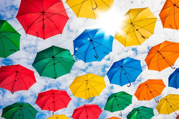Красочные Зонтики Улице — стоковое фото