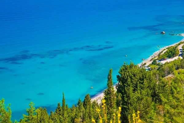 Γραφική Φωτογραφία Της Όμορφης Γαλάζιας Θάλασσας Την Ηλιόλουστη Μέρα — Φωτογραφία Αρχείου