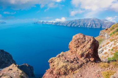 Deniz kıyısının güzel manzarası