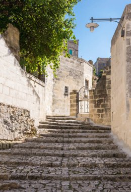 İtalya 'nın Matera şehrinin güzel manzaralı görüntüleri.