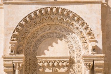 Katedral mimarisinin ayrıntıları