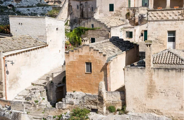 イタリアのマテーラの美しい古代都市の風光明媚なショット — ストック写真
