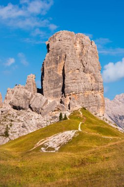 İtalya 'daki Dolomite Alplerine Panoramik Görünüm