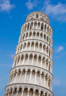 İtalya, Pisa 'daki güzel manzaralı kule