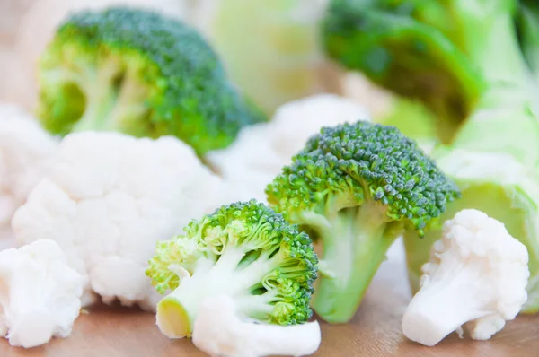 Fresh Green Broccoli Wooden Background — Stock Photo, Image
