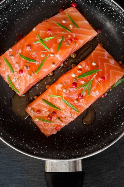 Salmon Steaks Rosemary — Stock Photo, Image