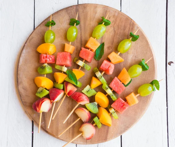 Fresh Juicy Sliced Fruits Sticks — Stock Photo, Image