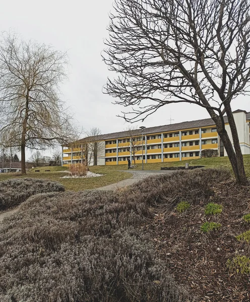 Bitburg, Almanya - 26 Mayıs 2022: Ukraynalı mülteciler için kamp.