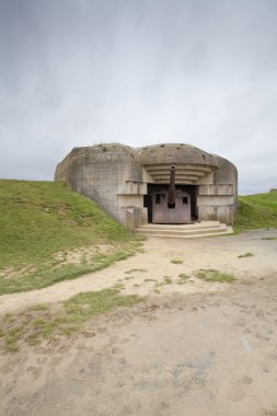 Akü güneşte sur Mer