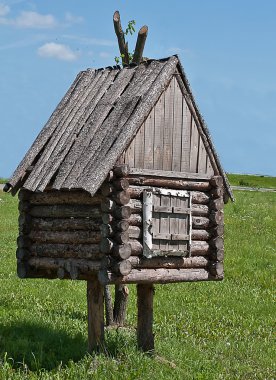 baba yaga hut