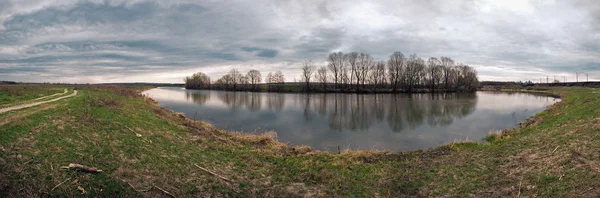 Panorama över floden av pjana — Stockfoto