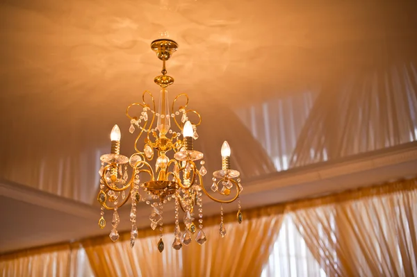 Beautiful chandelier. — Stock Photo, Image