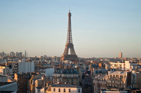 Schöner frühlingstag in paris — Stockfoto