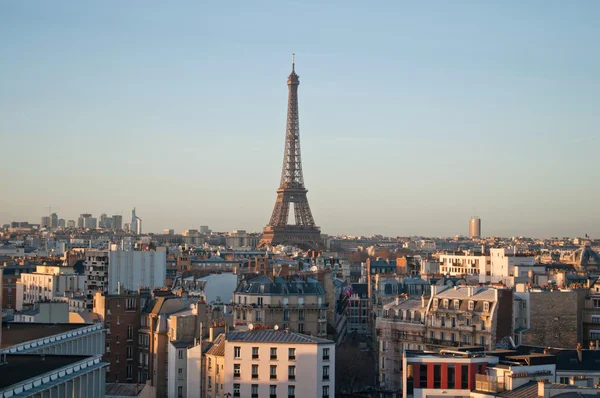 Schöner frühlingstag in paris — Stockfoto